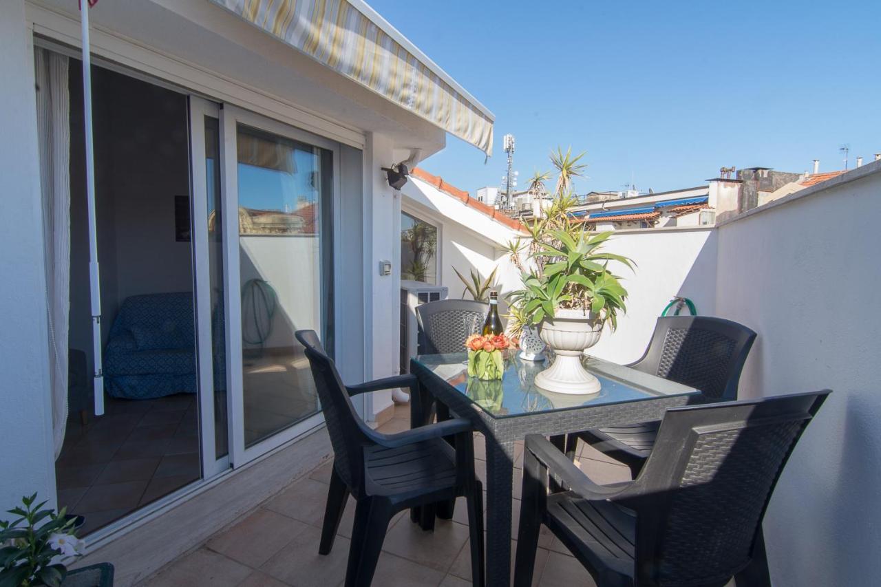 Penthouse Three Bedrooms Sanremo Exteriör bild