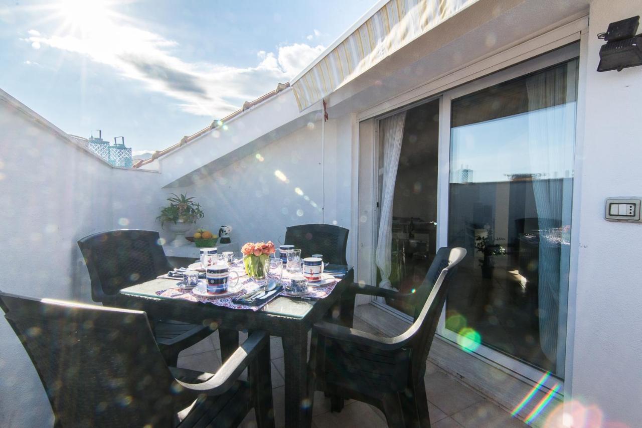 Penthouse Three Bedrooms Sanremo Exteriör bild